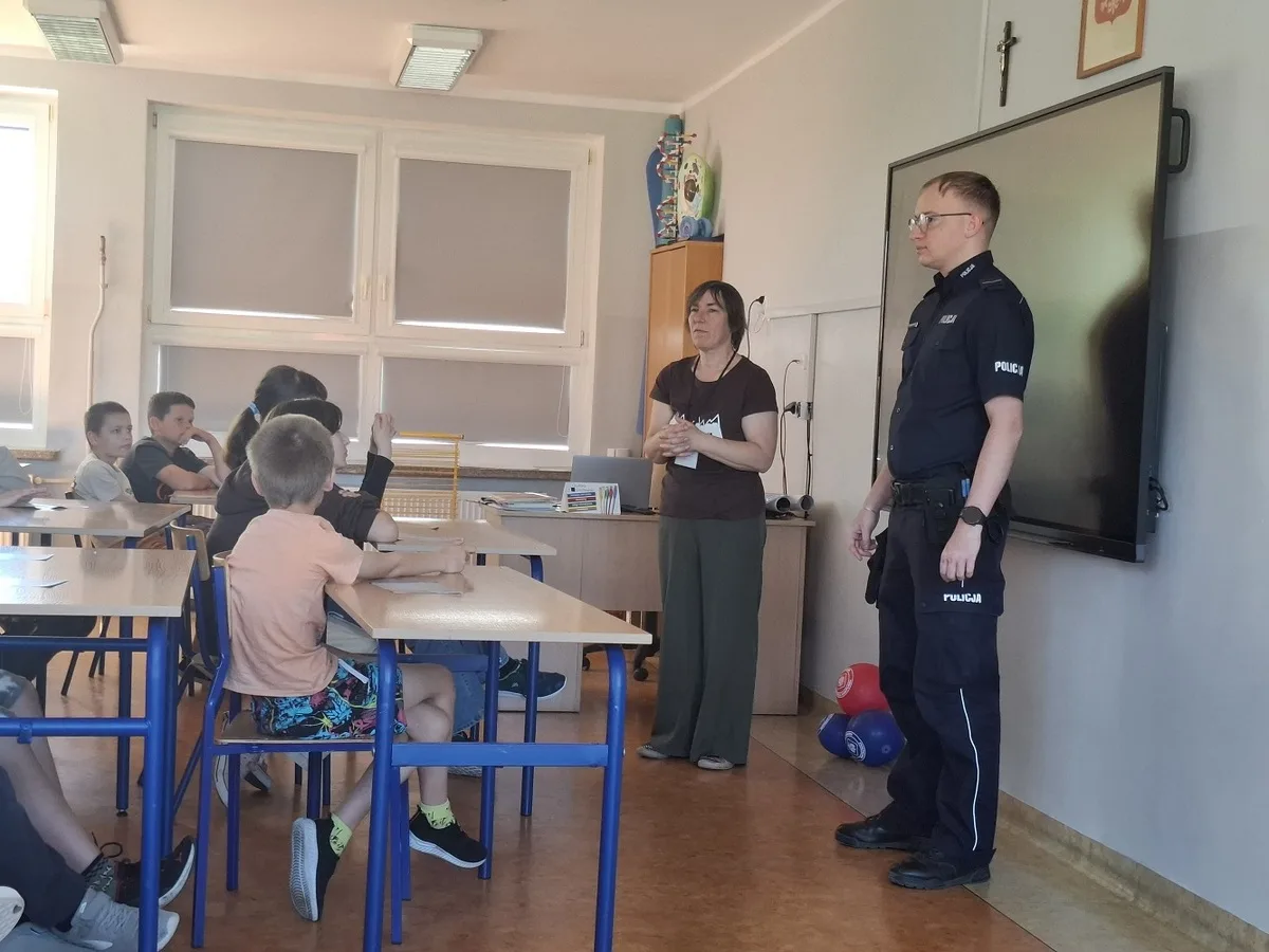 Edukacja zdrowotna w Ostrowicach - spotkanie z uczniami