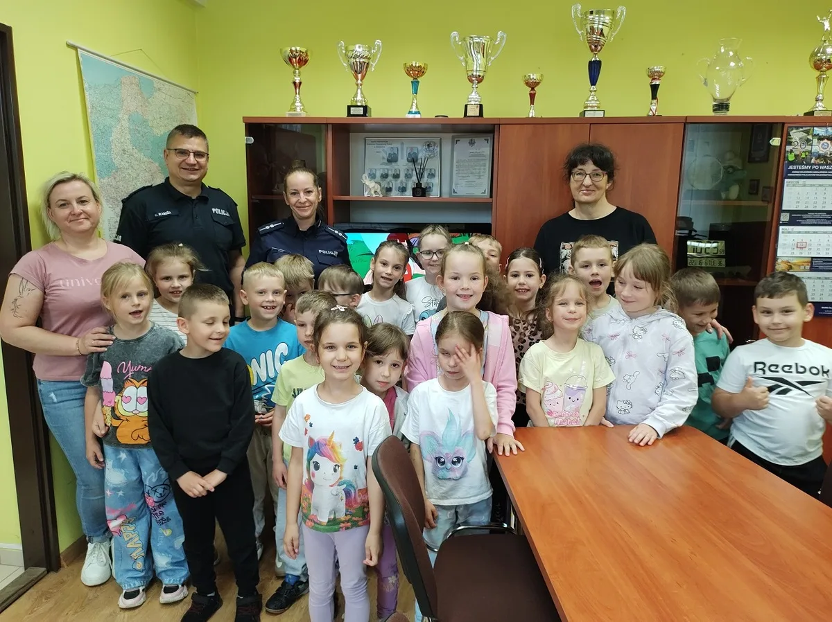 Spotkanie przedszkolaków z policjantami w Drawsku Pomorskim