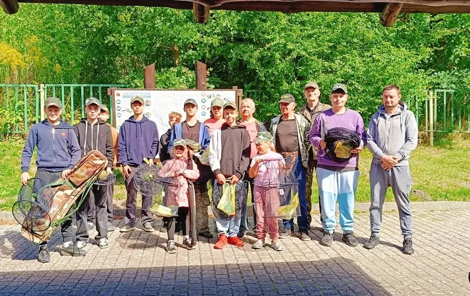 Zawody wędkarskie podsumowujące wakacje nad Jeziorem Okra