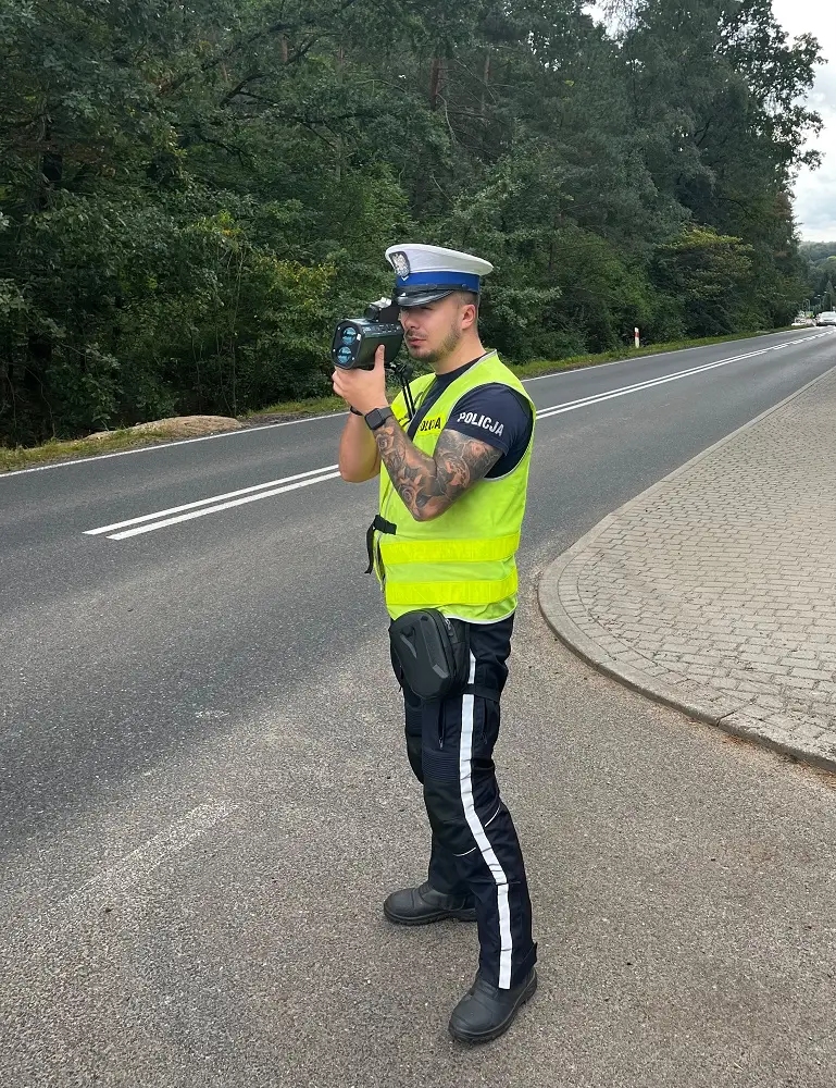 Policjanci z Drawska Pomorskiego przeprowadzili działania 'Prędkość'