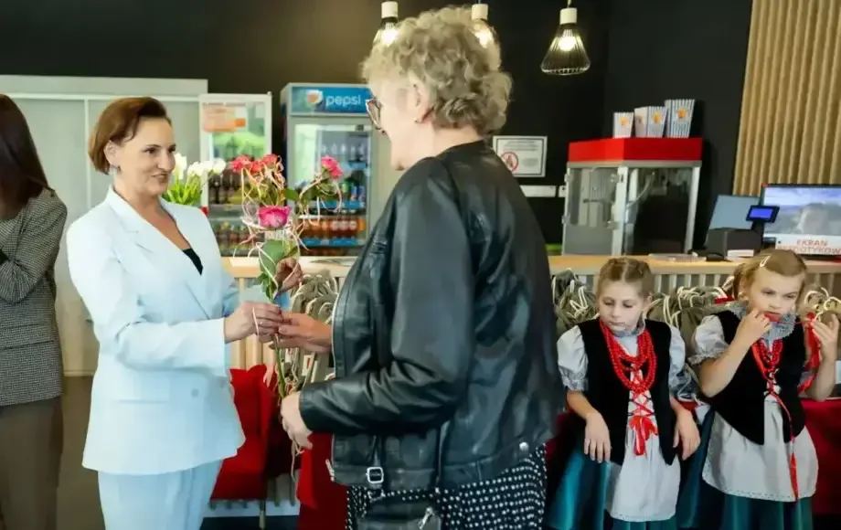Podsumowanie roku prac artystycznych w Galerii i Kawiarni Kinowej