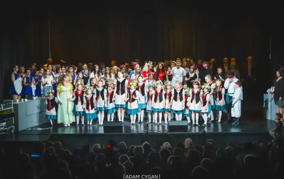 Premiera spektaklu „Drużyna ASAP-u – Witamy w korpo” w Drawsku Pomorskim